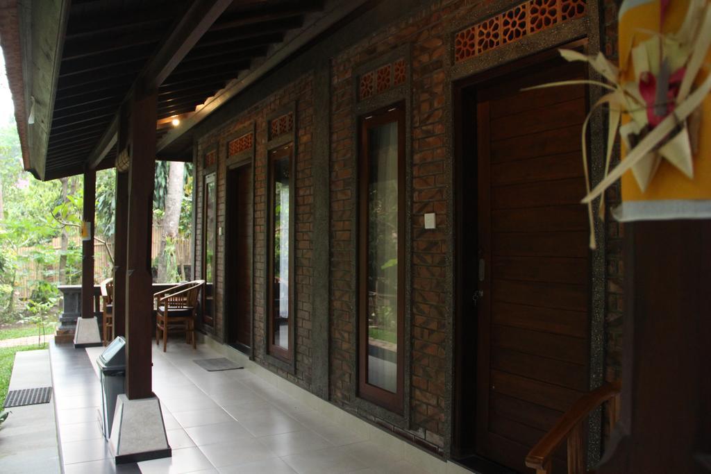 Ary House Ubud Hotel Exterior photo