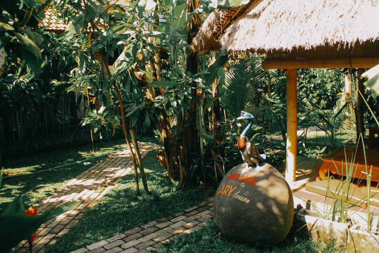 Ary House Ubud Hotel Exterior photo